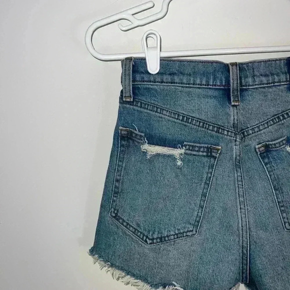 ABERCROMBIE High Rise Mom Short SIZE 26 - Picture 9 of 11